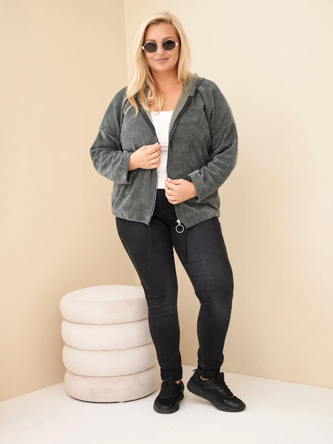 Naiste sametine lukuga kapuutsiga pusa Kesi Plus Size - Image 18