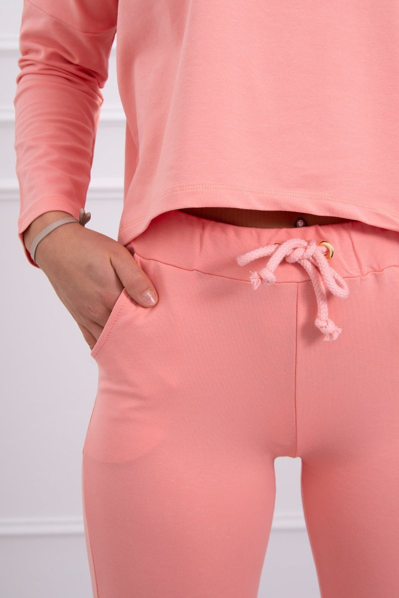 Naiste vabaajakomplekt oversize-pluusi ja pükstega - Image 4