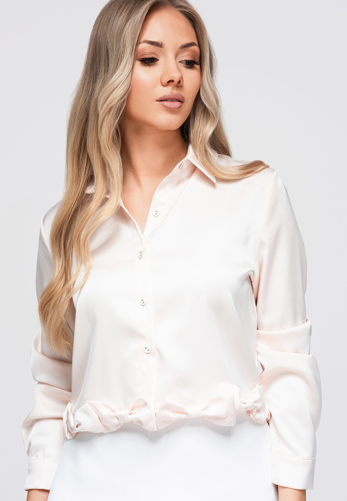 Lühike naiste triiksärk lipsukestega Ombre Clothing - Image 9