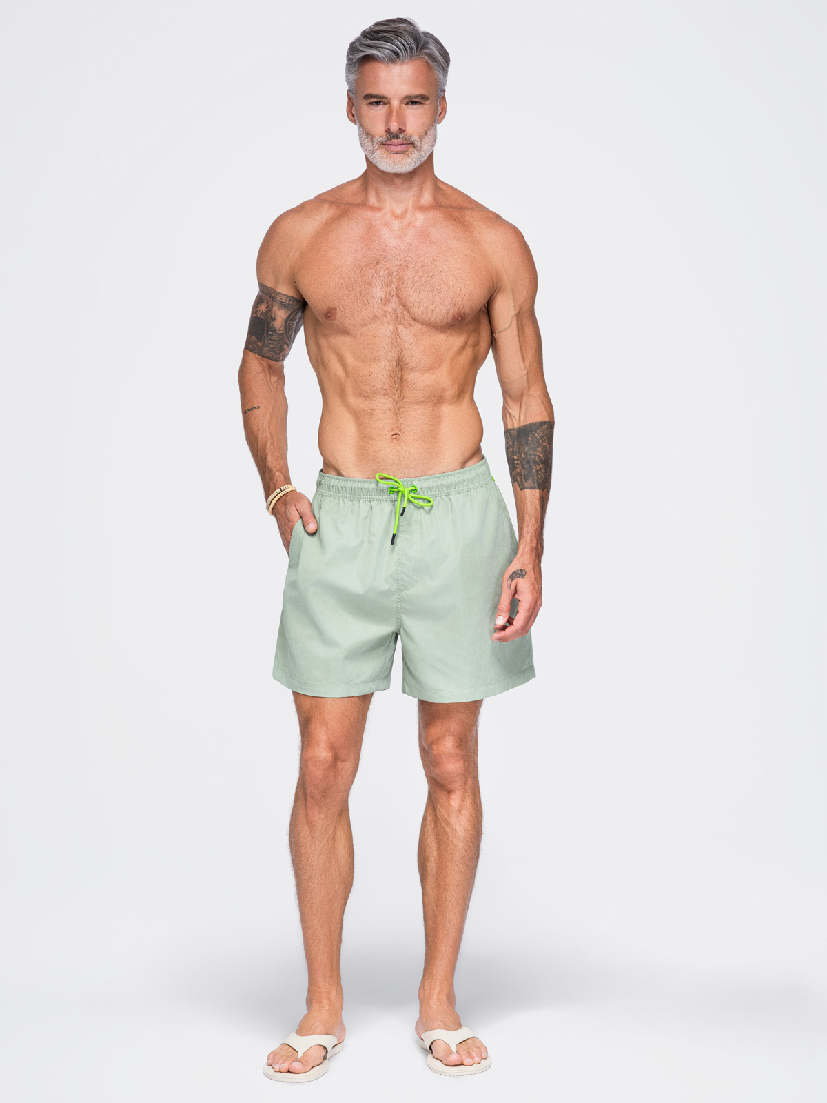 Meeste ujumispüksid matt viimistlusega kangast Ombre Clothing - Image 31