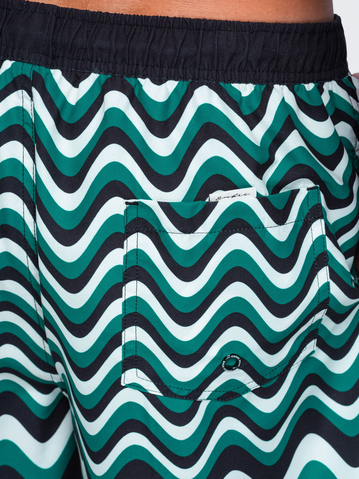 Meeste ujumispüksid Ombre Clothing lainemustriga - Image 15