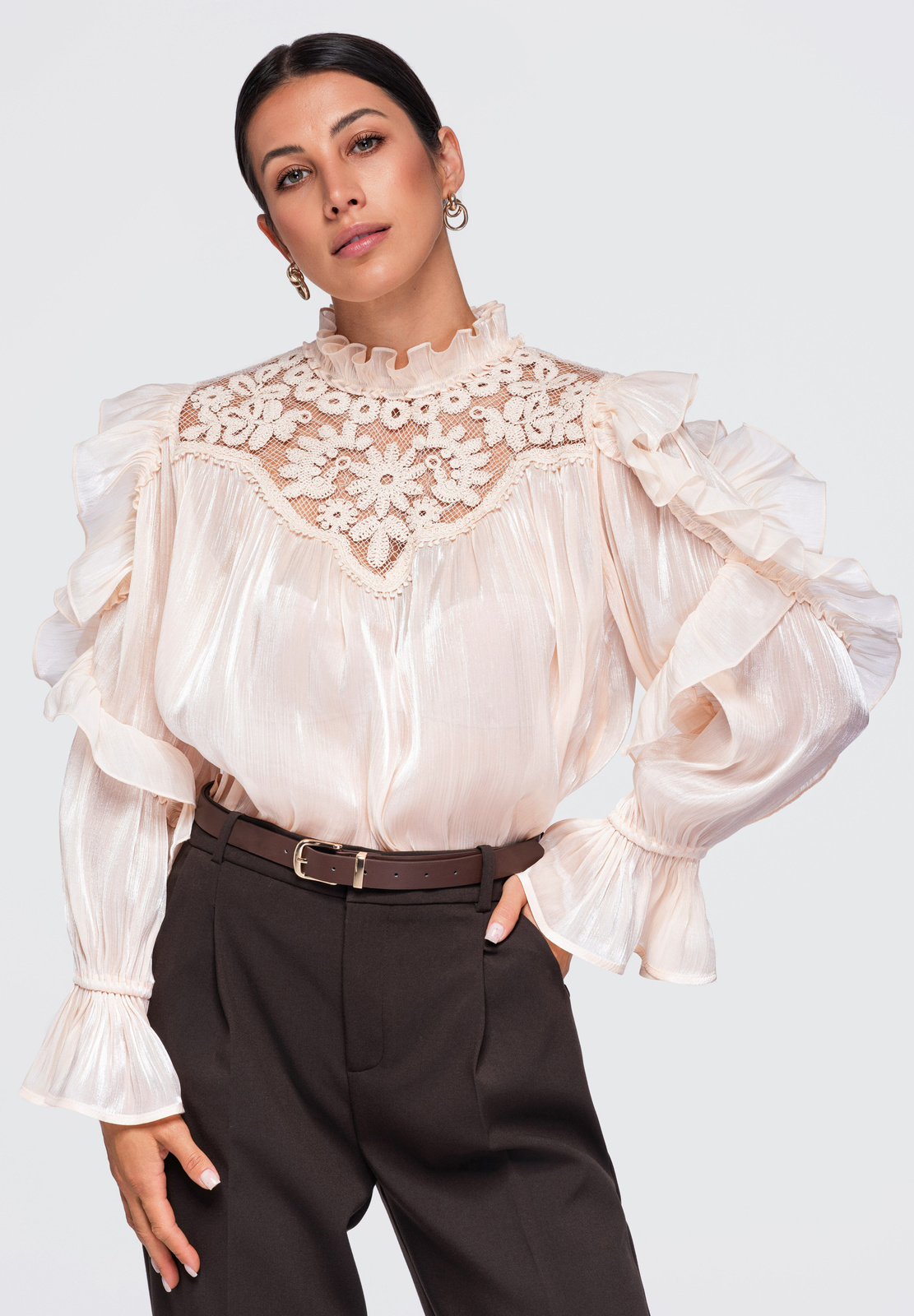 Ombre Clothing naiste pluus satside ja pitsdetailiga - Image 1