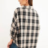 Naiste ruuduline oversized-särk - Thumbnail Image 15