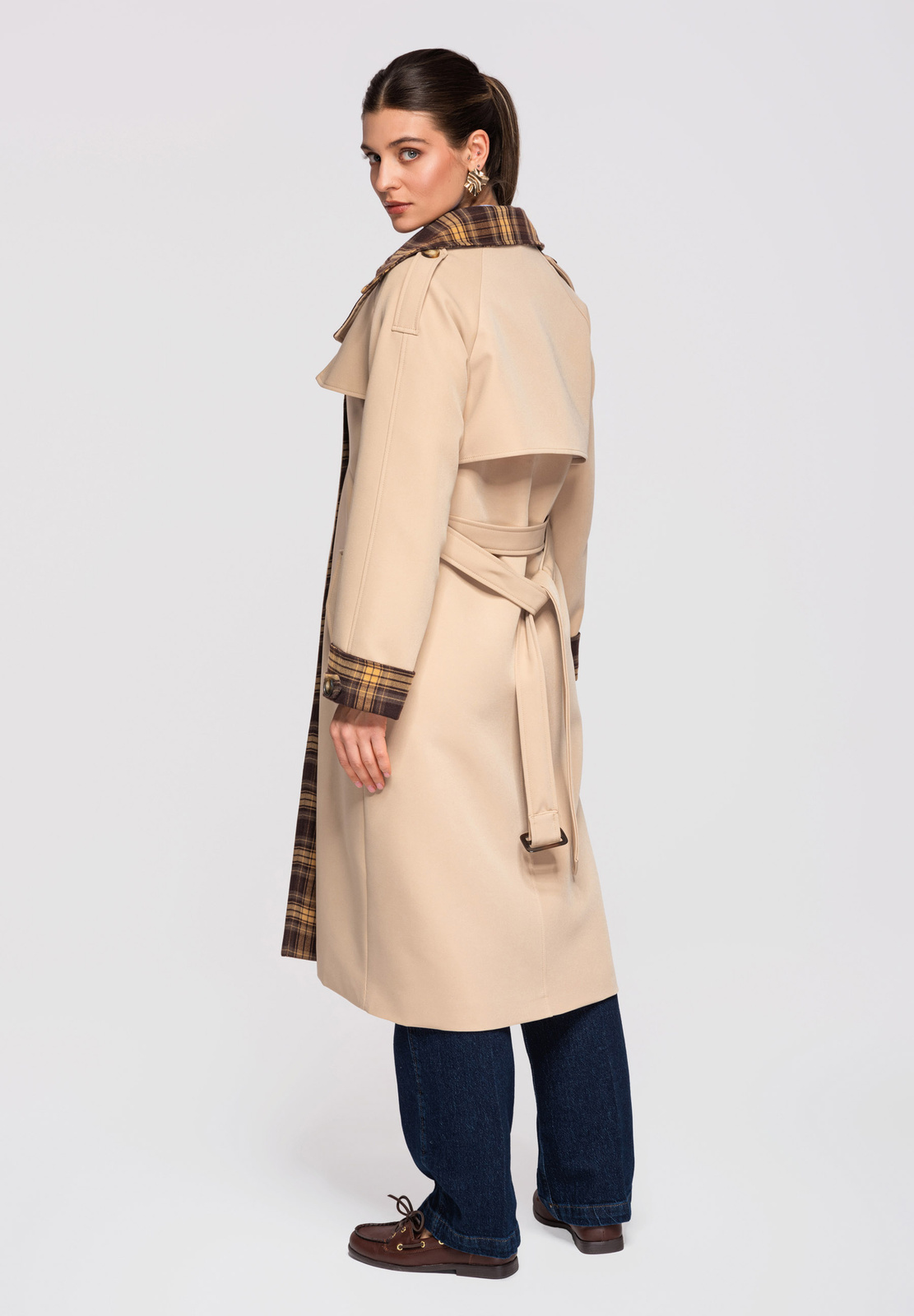Naiste kaherealine trenchcoat-üleminekumantel vööga - Image 15