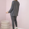 Naiste vabaajakomplekt oversize-pluusi ja pükstega Kesi - Thumbnail Image 3