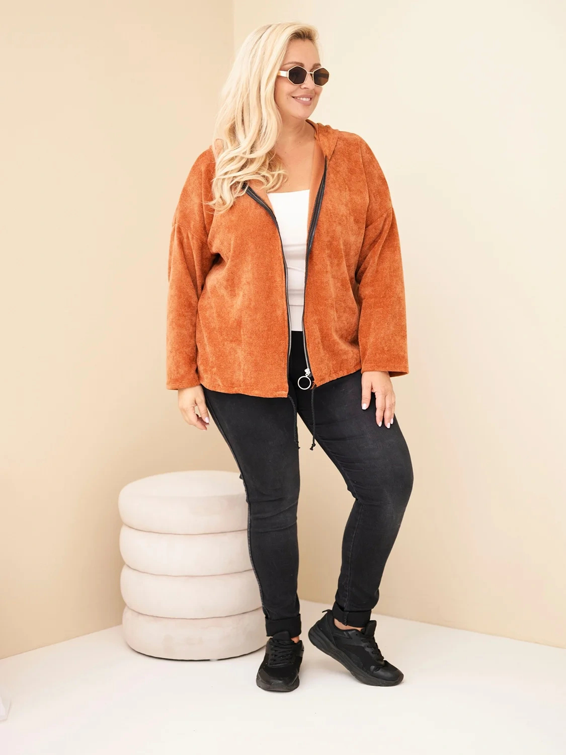 Naiste sametine lukuga kapuutsiga pusa Kesi Plus Size - Image 34