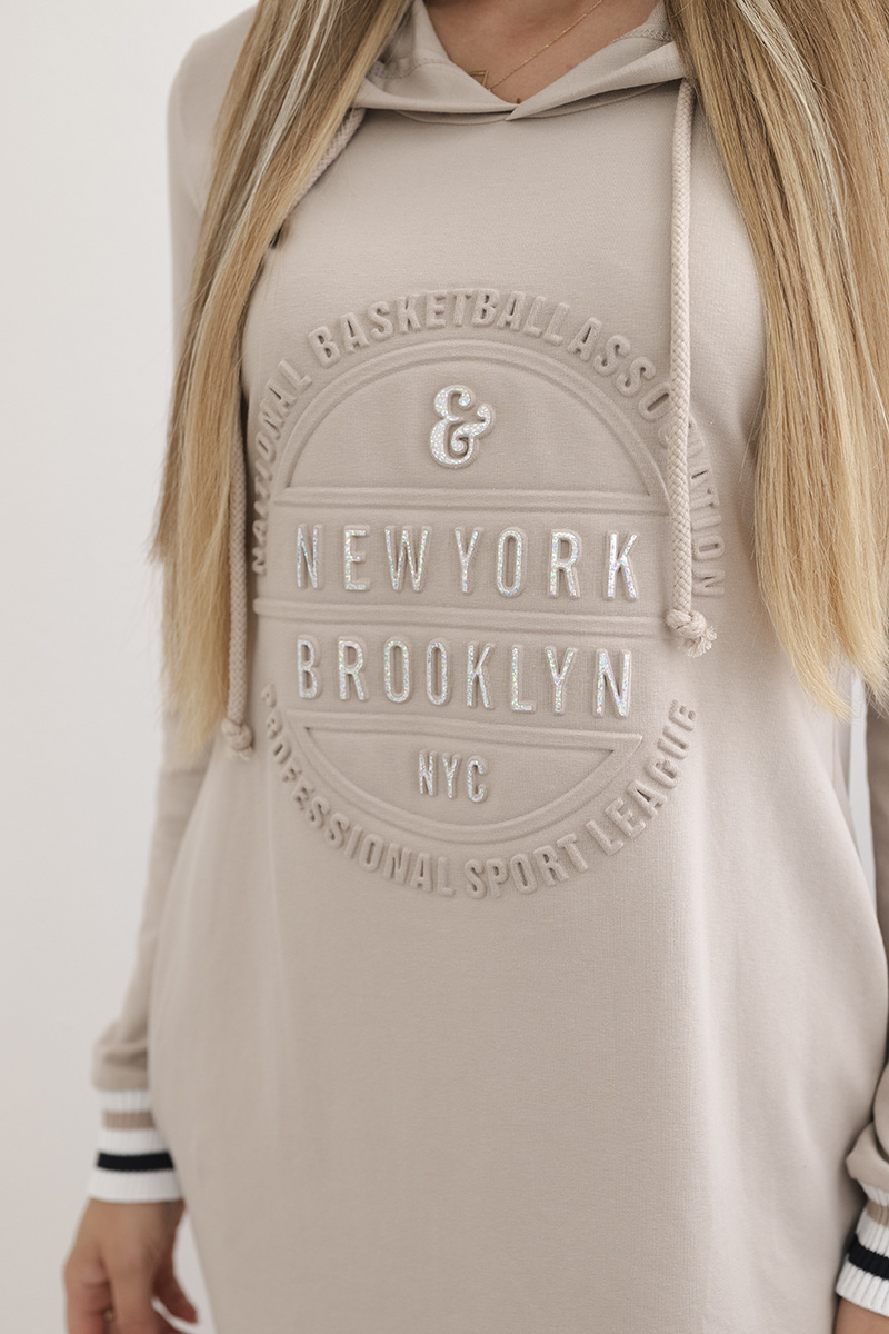 Pusa-tüüpi kapuutsiga naiste kleit Kesi Brooklyn - Image 4