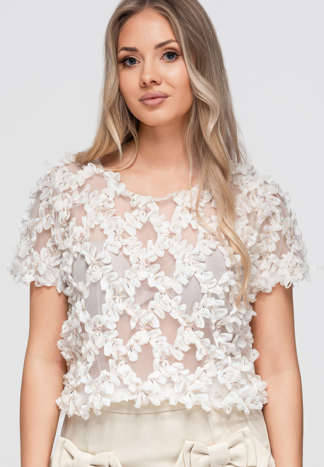 Naiste lühike pluus 3D lilleaplikatsioonidega Ombre Clothing - Image 6