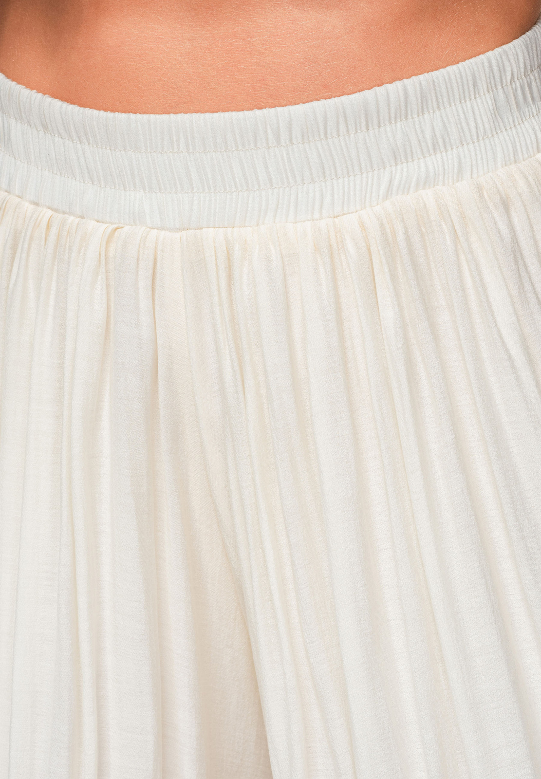Ombre Clothing naiste lühikesed püksid volangiga - Image 4