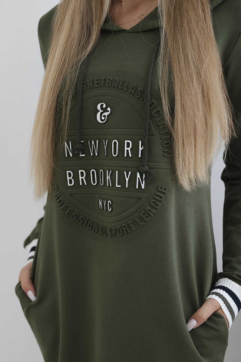 Pusa-tüüpi kapuutsiga naiste kleit kirjaga Brooklyn - Image 4