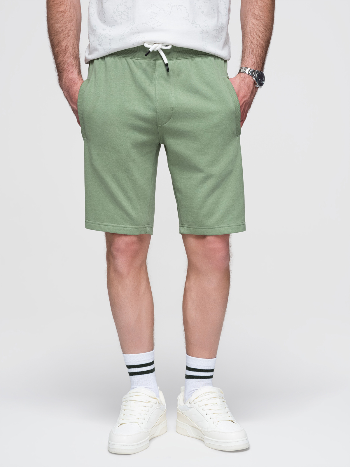Ombre Clothing meeste kootud lühikesed püksid nööri ja taskutega - Image 12