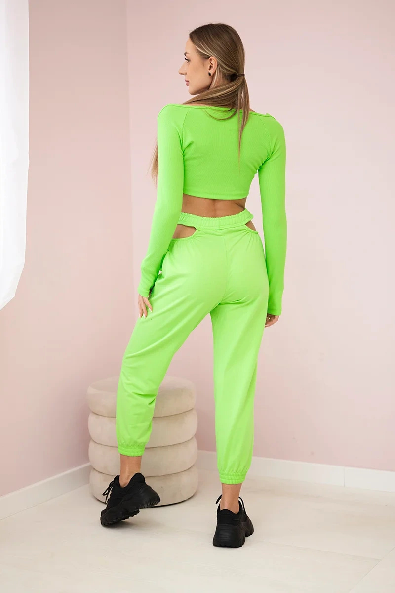 Naiste kaheosaline komplekt crop-top pluusi ja pükstega - Image 3