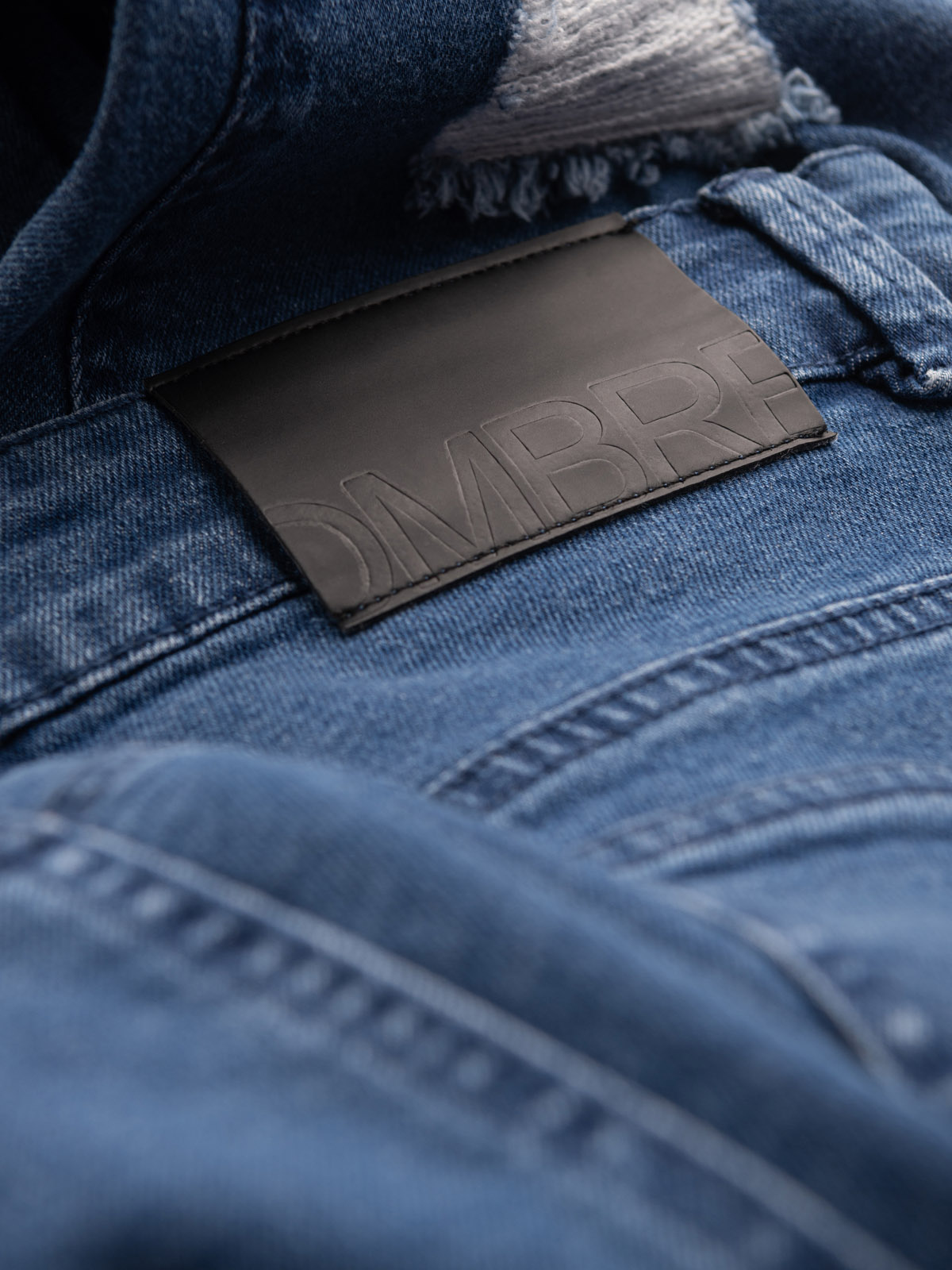 Ombre Clothing meeste teksapüksid rebenenud detailidega - Image 15