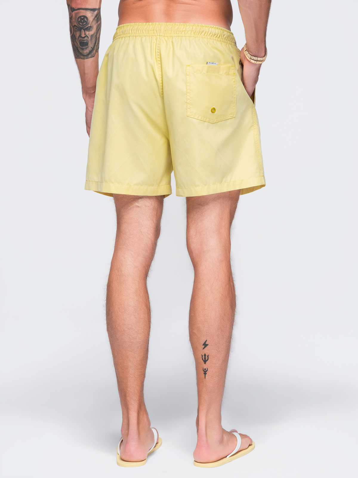 Meeste ujumispüksid matt viimistlusega kangast Ombre Clothing - Image 15