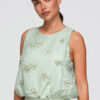 Varrukateta naiste pluus lilleaplikatsioonidega Ombre Clothing - Thumbnail Image 1