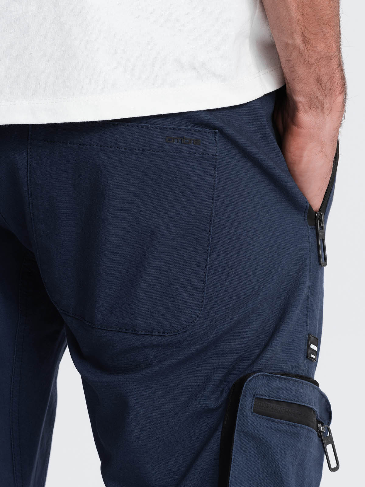 Meeste cargo-stiilis dressipüksid Ombre Clothing - Image 8