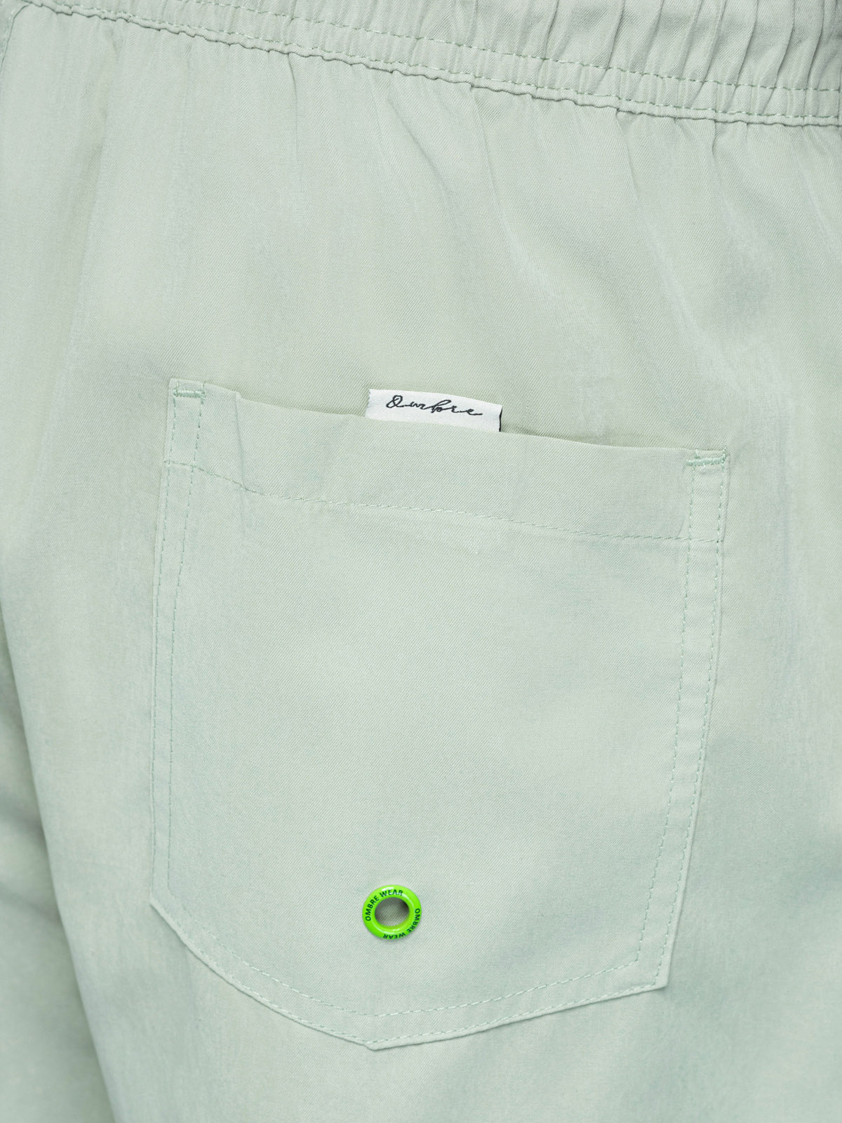 Meeste ujumispüksid matt viimistlusega kangast Ombre Clothing - Image 38