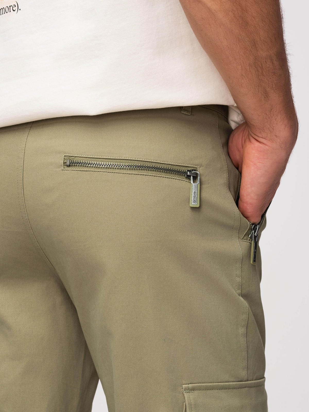 Meeste sirge lõikega cargo-püksid Ombre Clothing - Image 5