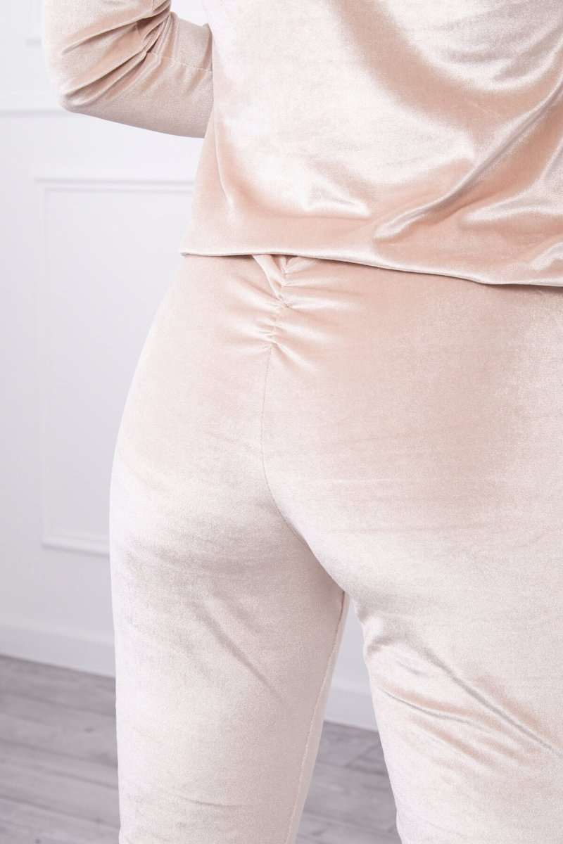 Naiste veluurist vabaajakomplekt Kesi - Image 7