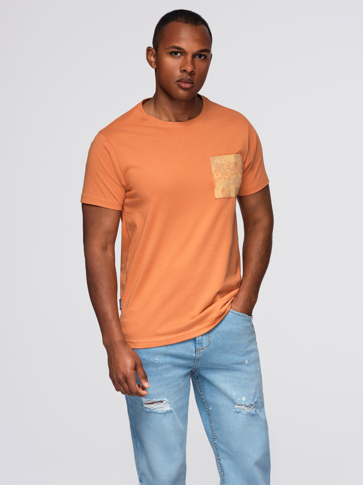 Meeste T-särk rinnataskuga Ombre Clothing - Image 17