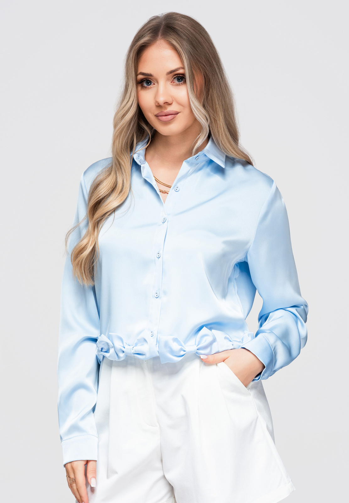 Lühike naiste triiksärk lipsukestega Ombre Clothing - Image 1