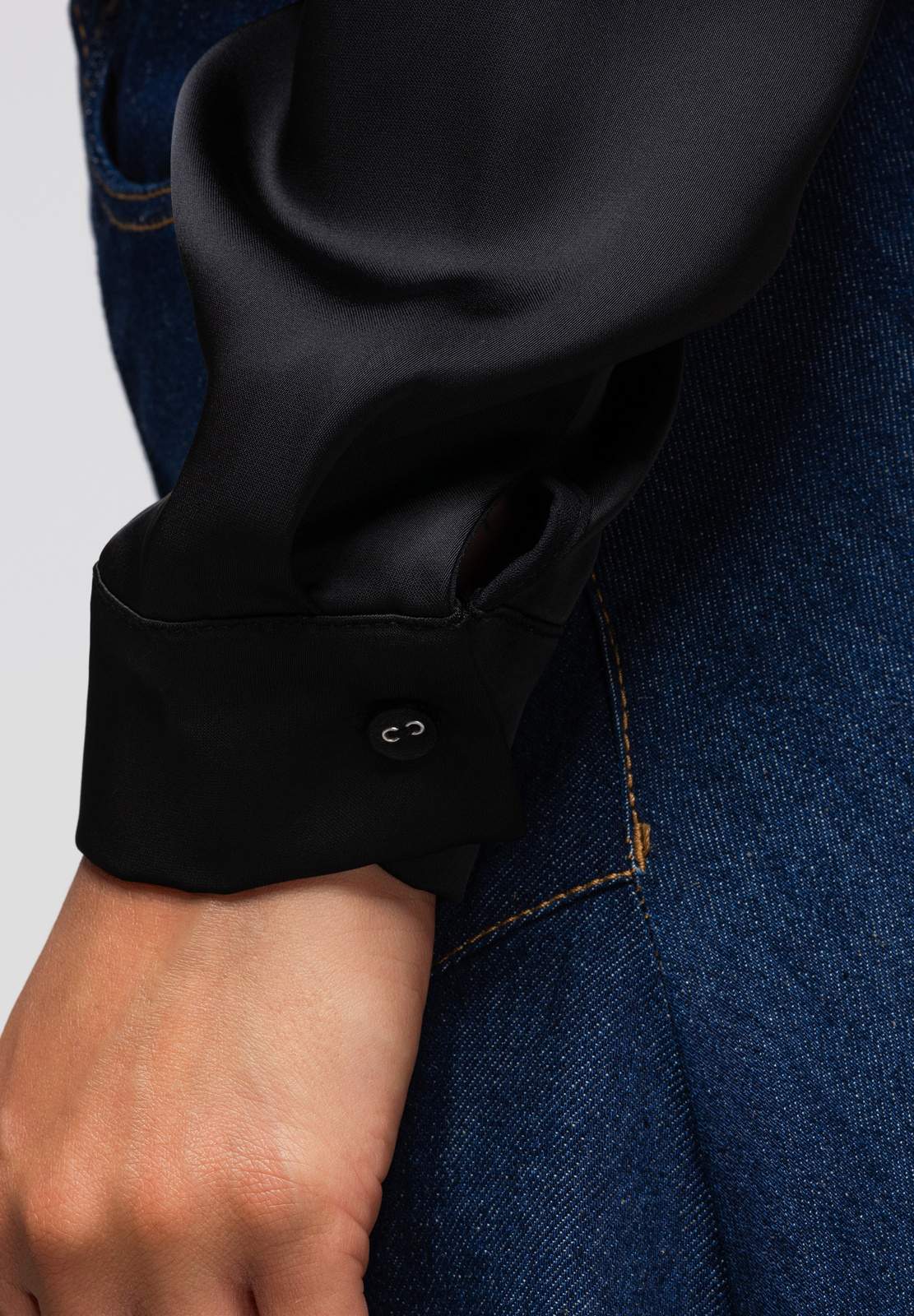 Lühike naiste triiksärk lipsukestega Ombre Clothing - Image 19