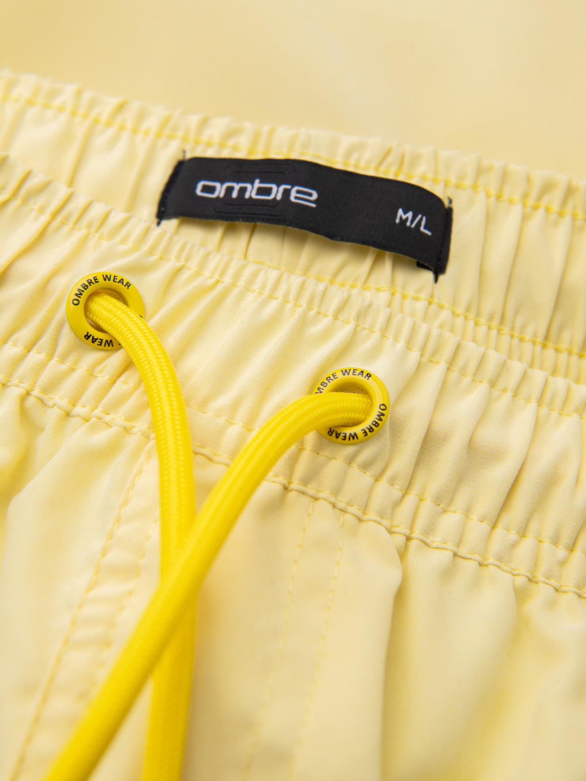 Meeste ujumispüksid matt viimistlusega kangast Ombre Clothing - Image 19