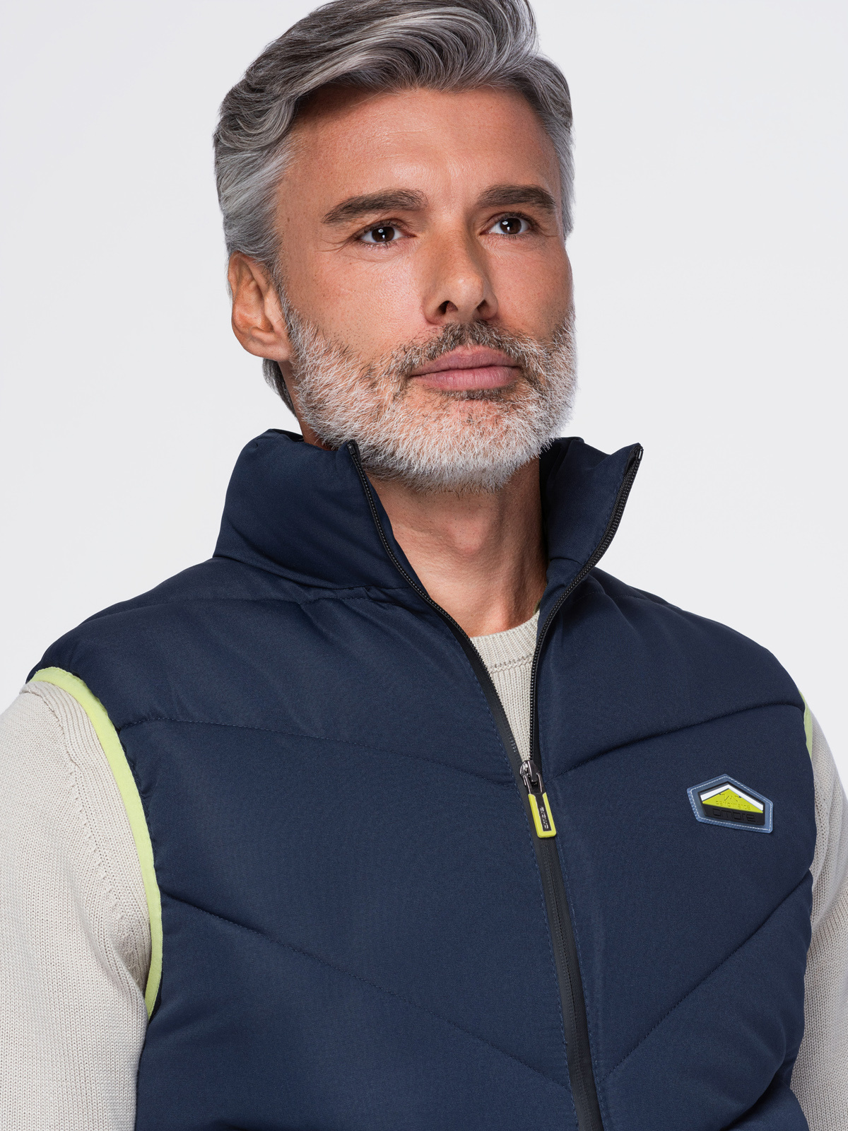 Meeste tepitud vest püstkrae ja tõmblukuga taskutega Ombre Clothing - Image 21