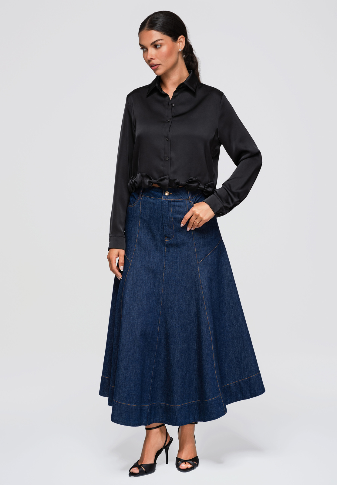 Lühike naiste triiksärk lipsukestega Ombre Clothing - Image 16
