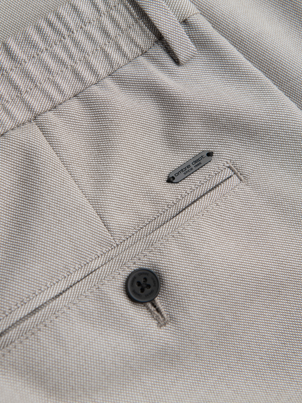 Elastse vöökohaga meeste chino-püksid Ombre Clothing - Image 45