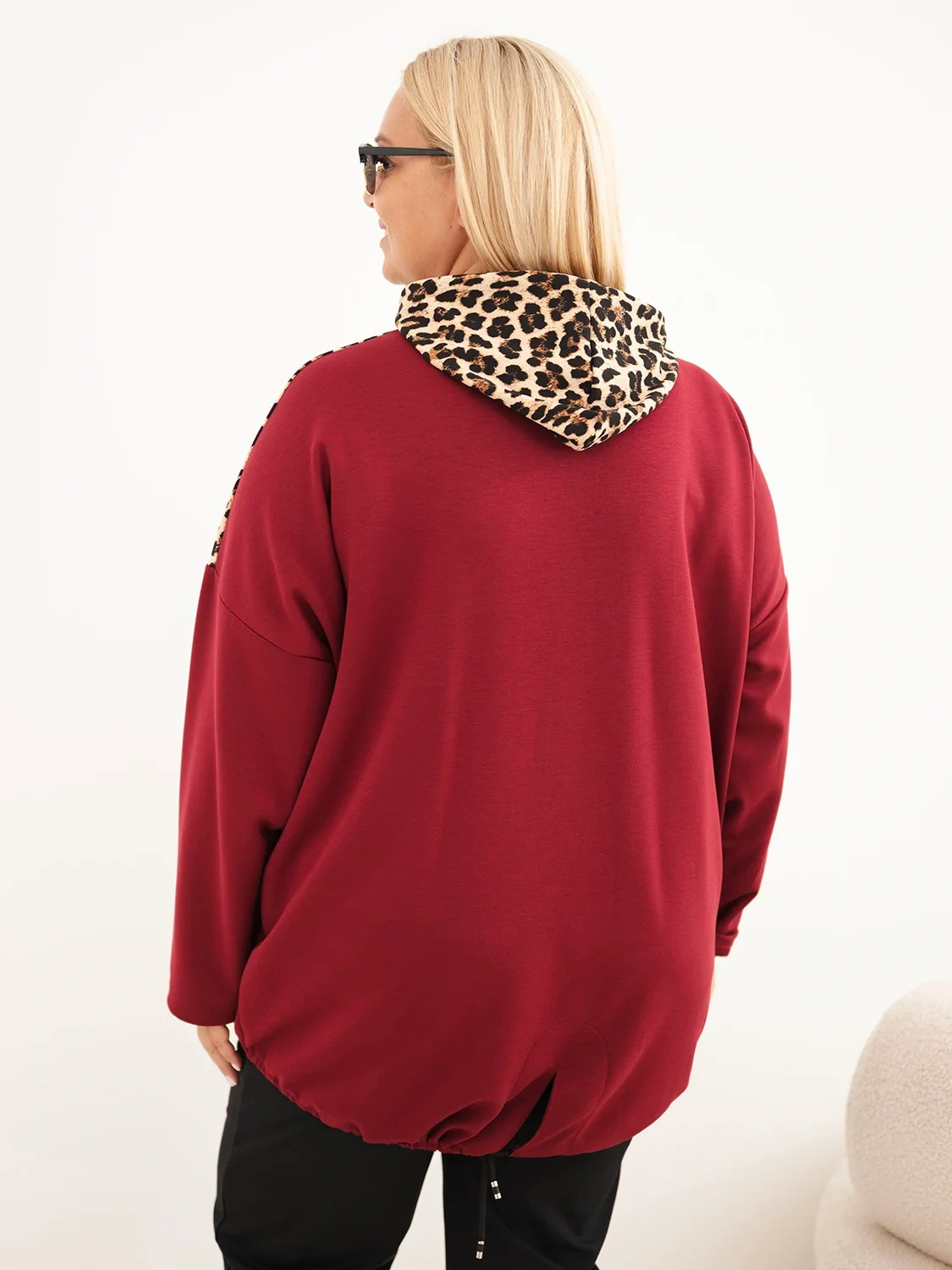 Plus Size naiste viskoosist kapuutsiga pusa pantrümustriga detailidega - Image 59