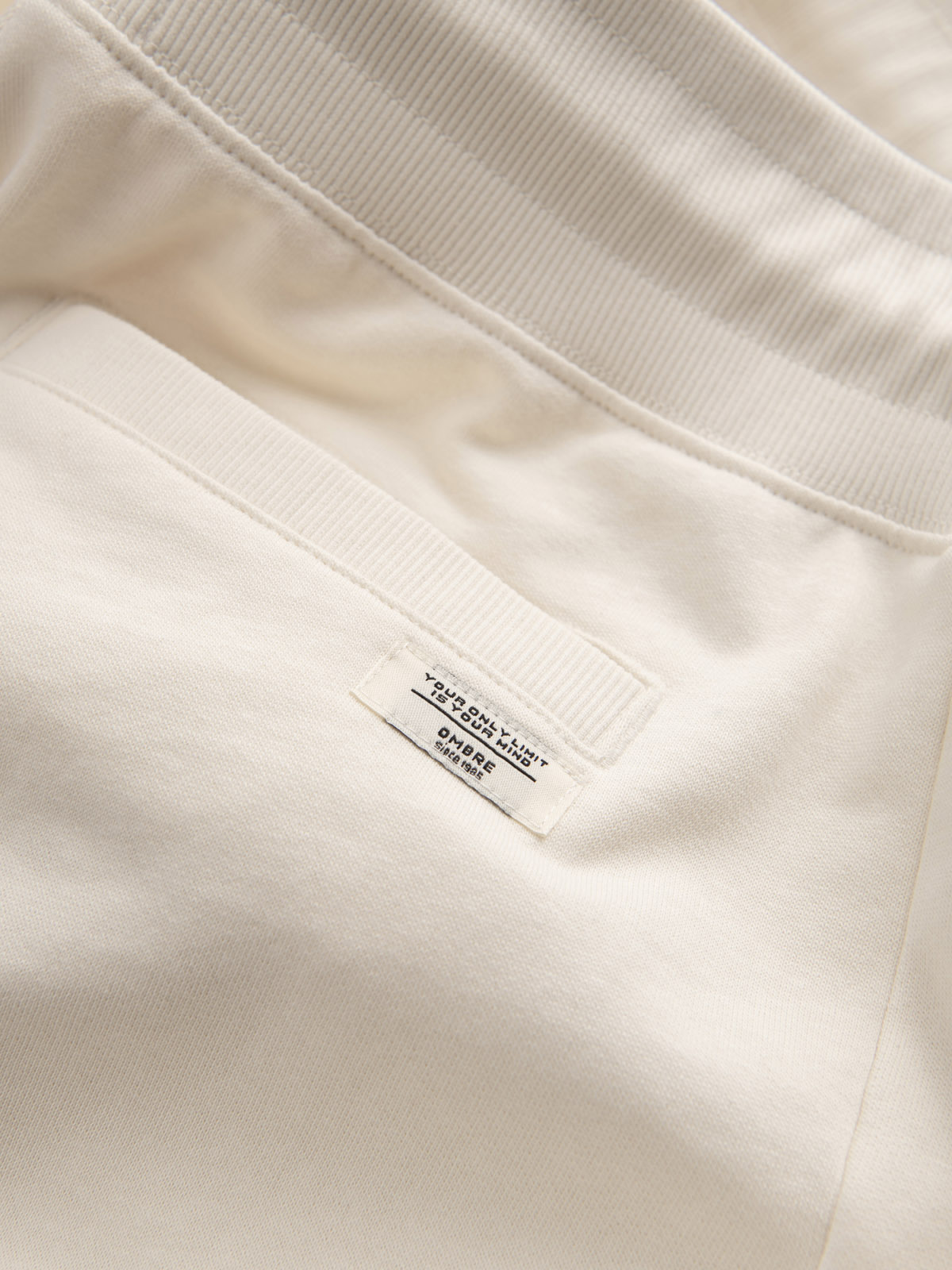 Ombre Clothing meeste kootud lühikesed püksid nööri ja taskutega - Image 33