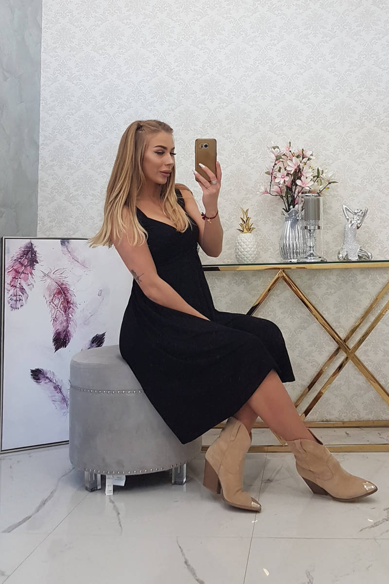 Kesi laieneva lõikega rasedakleit laiade paeltega - Image 8