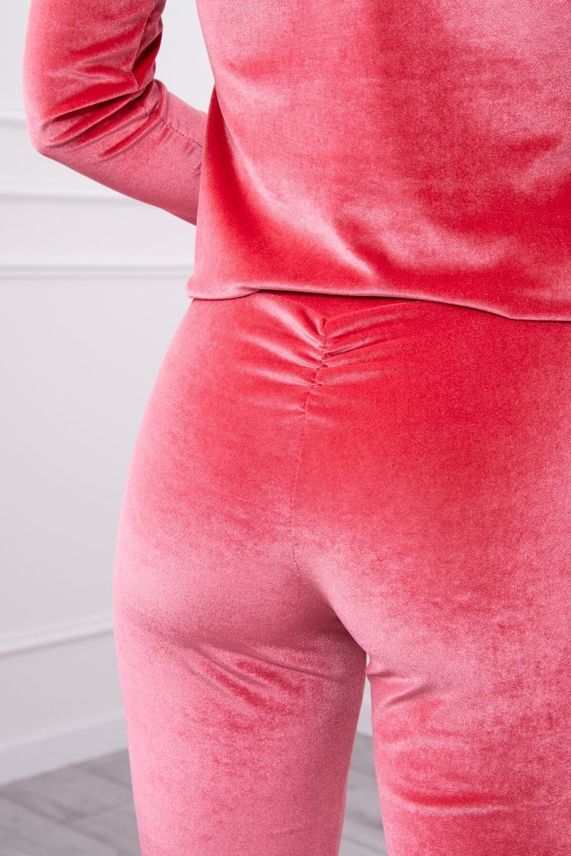 Naiste veluurist vabaajakomplekt Kesi - Image 26