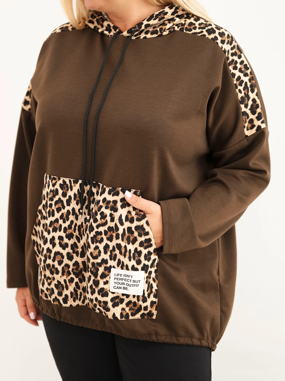 Plus Size naiste viskoosist kapuutsiga pusa pantrümustriga detailidega - Image 20