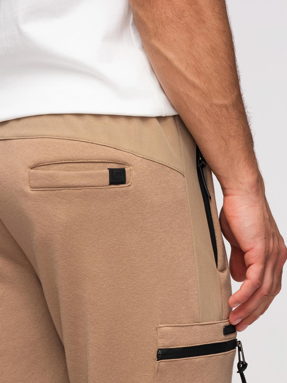 Meeste dressipüksid lukuga taskutega Ombre Clothing - Image 16