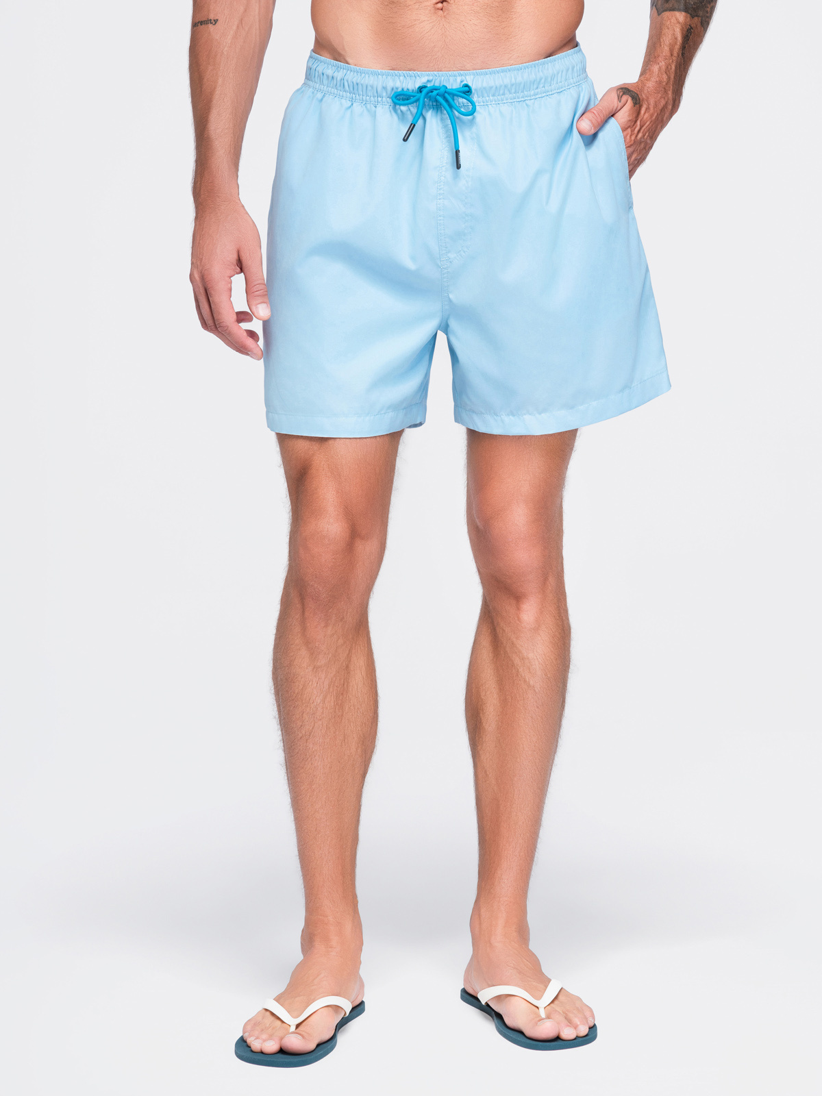 Meeste ujumispüksid matt viimistlusega kangast Ombre Clothing - Image 51