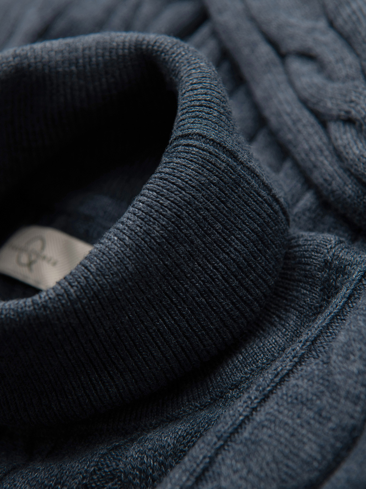 Meeste palmikkoes kootud rullkaelusega kampsun Ombre Clothing - Image 14