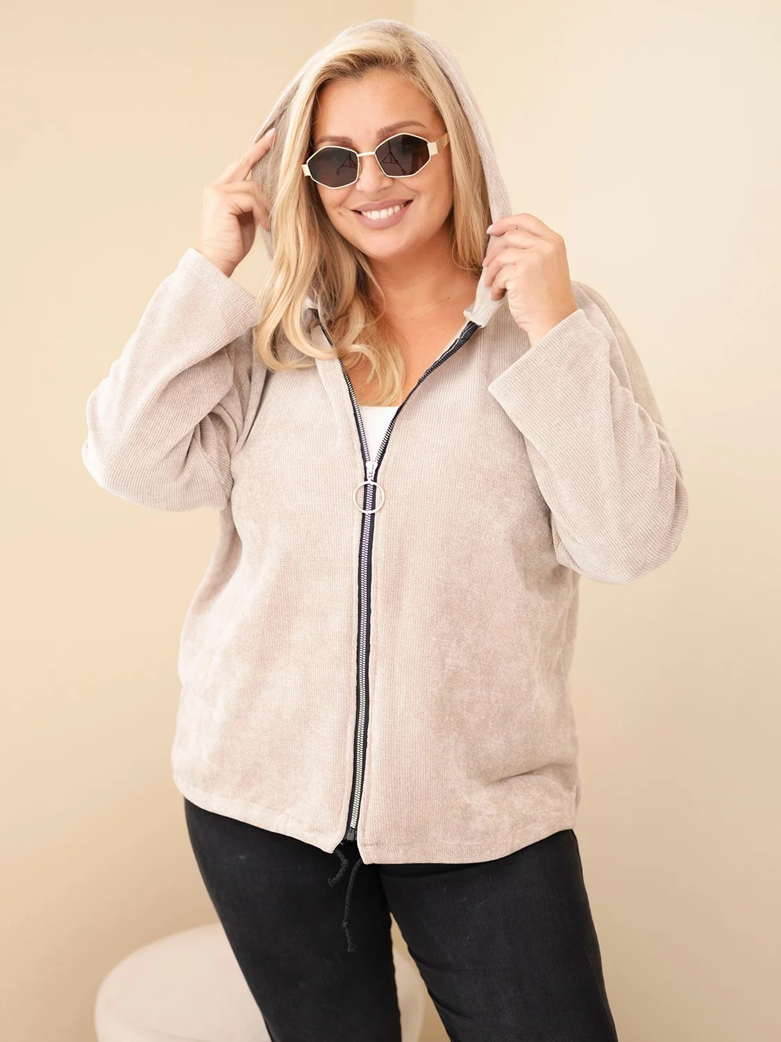 Naiste sametine lukuga kapuutsiga pusa Kesi Plus Size - Image 48