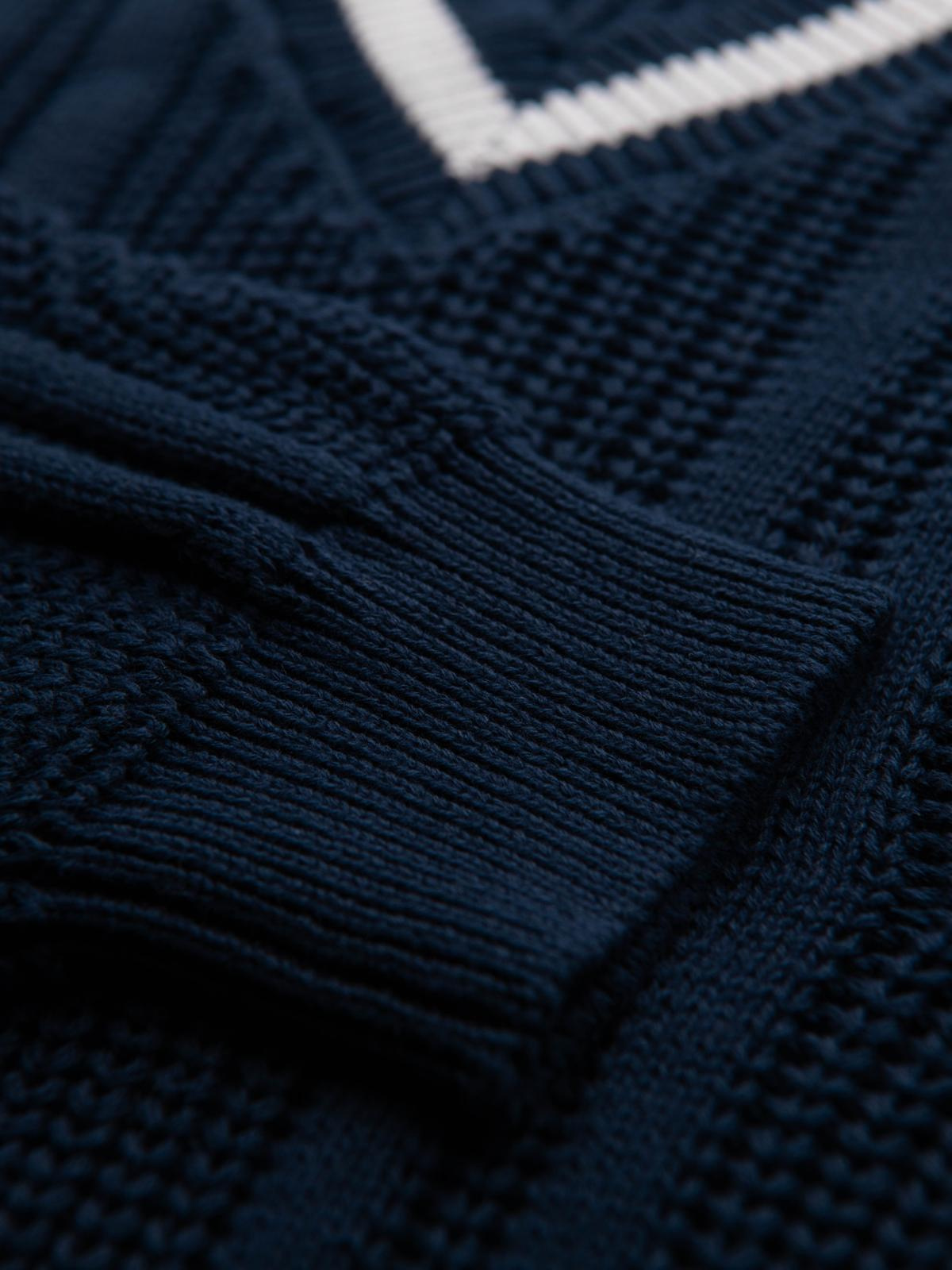 Meeste V-kaelusega kootud kampsun Ombre Clothing - Image 15