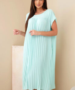 Volditud esiosaga avar naiste kleit Kesi