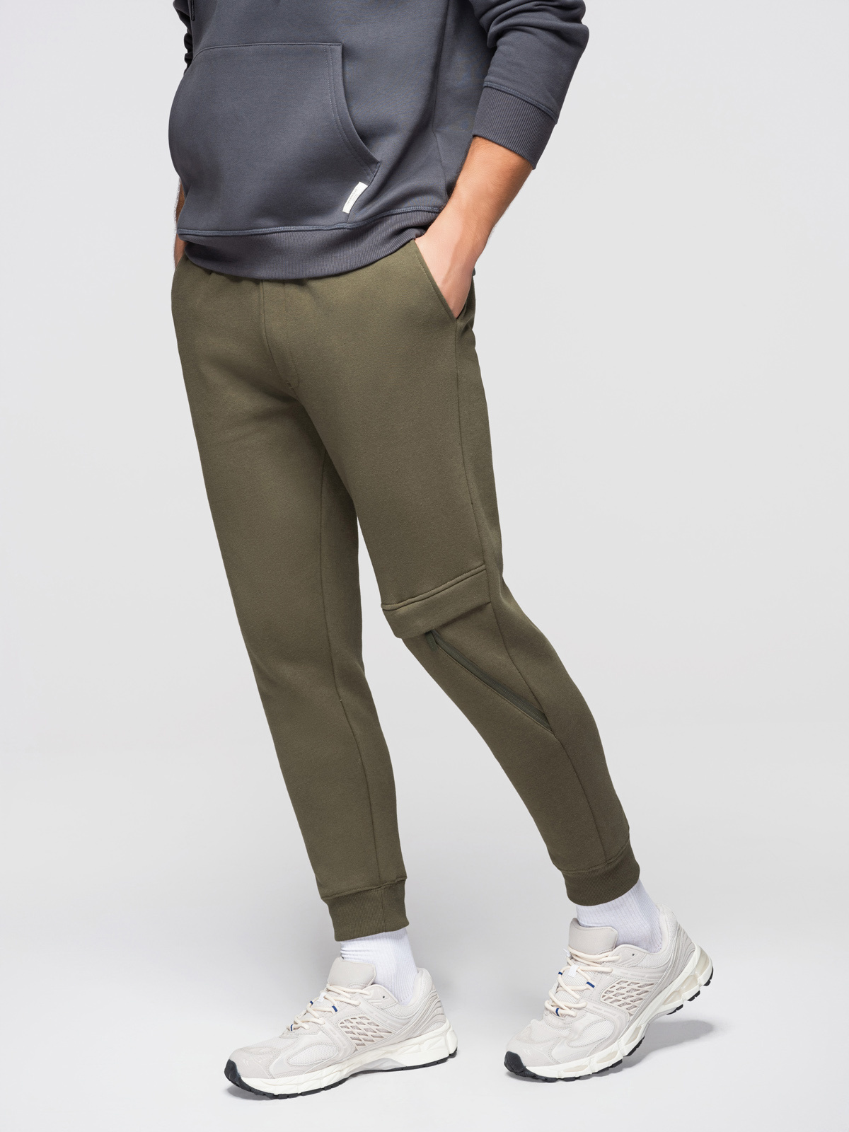 Ombre Clothing meeste dressipüksid dekoratiivse luku ja soonikääristega - Image 1